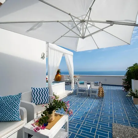 Terrazza Zaffiro 2* Positano