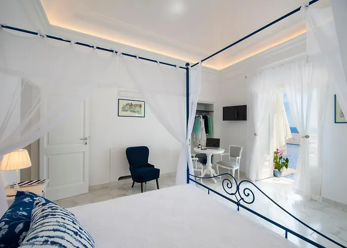 Terrazza Zaffiro Позитано